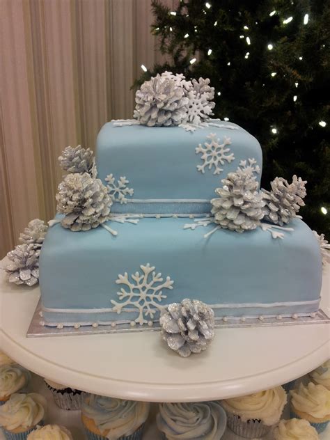 Kiddles N Bits Winter Wonderland Wedding Cake