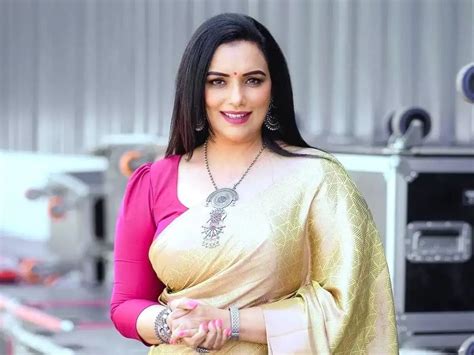 Actress Shwetha Menon Sensational Statement Ready To Act Nude At If