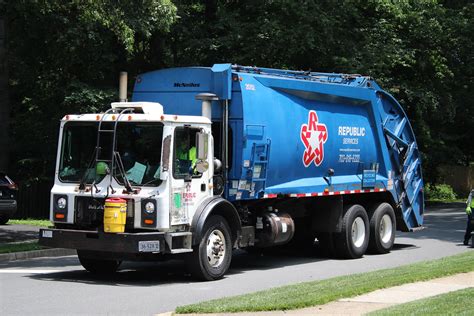 Ex Florida Waste Truck Mack Mr Mcneilus Xc Rl Flickr