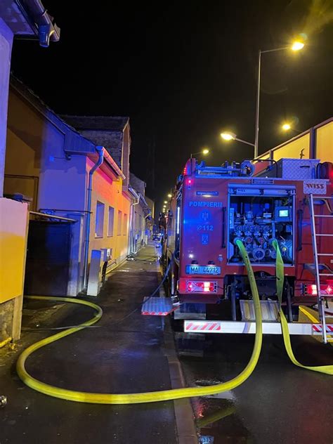 Foto Incendiu Pe Calea Urii Mici Mar I Diminea A Sibiu