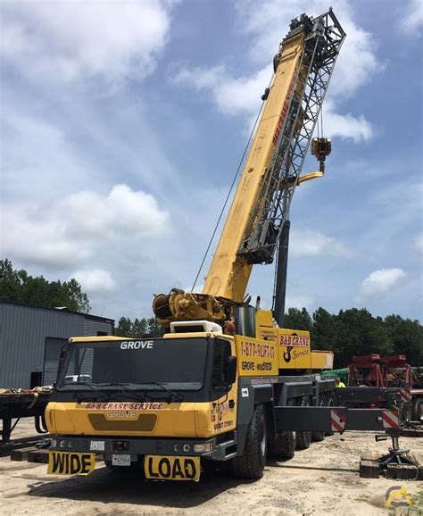 Grove GMK5120B 120 Ton All Terrain Crane For Sale Hoists Material