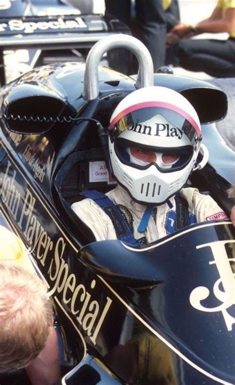 Twitter Legenf Elio De Angelis John Player Special