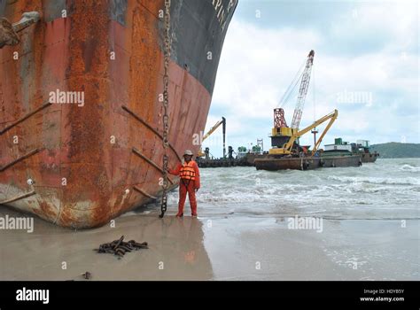 Ran Aground Oil Tanker Ship In Thailand Stock Photo Alamy