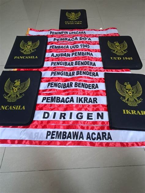 Map Upacara Bendera Satu Set Buah Map Selendang Upacara Lazada