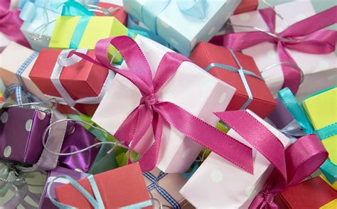 Geschenk Paket Schleife Kostenloses Foto Auf Pixabay