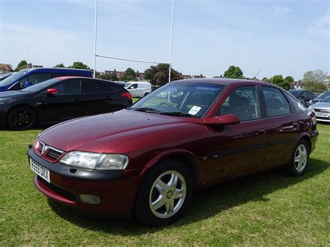 Vauxhall Vectra Cdx V Luton Bedfordshire Regist Flickr