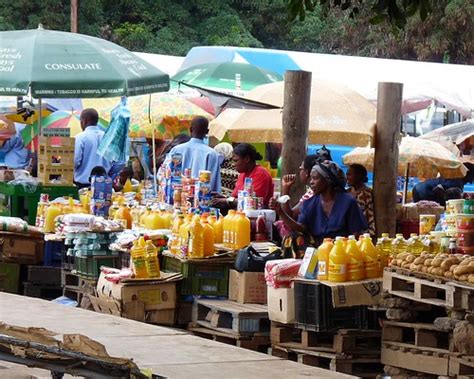 Picture 1200 The Main Market In Livingstone Zambia Cordelia Persen