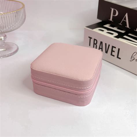 Comprar Mini Porta Joias Rosa Claro X X A Partir De R