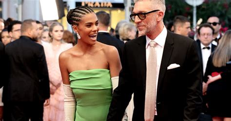 Vincent Cassel à Cannes avec sa femme Tina Kunakey le couple partage