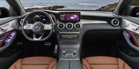 Mercedes GLC SUV Interior & Infotainment | carwow