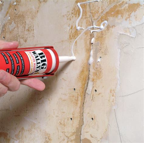 How To Patch Plaster Walls - Old-House Online - Old-House Online