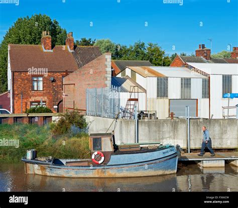 Barton upon humber bridge hi-res stock photography and images - Alamy