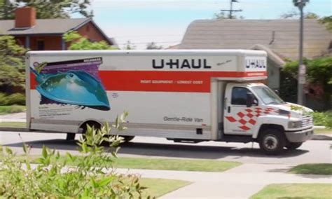 U Haul 20ft Moving Truck Rental from Neighbors | TheTake