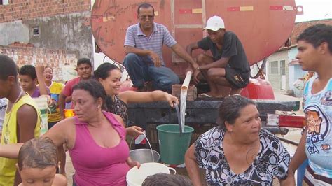 Moradores Do Cabo Denunciam Falta D Gua H V Rios Dias Ne G