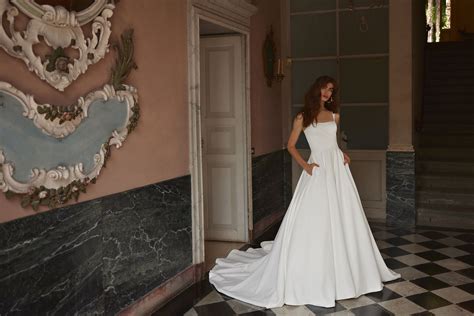 Brautkleid Kosten Was Kosten Hochzeitskleider Theperfectwedding De