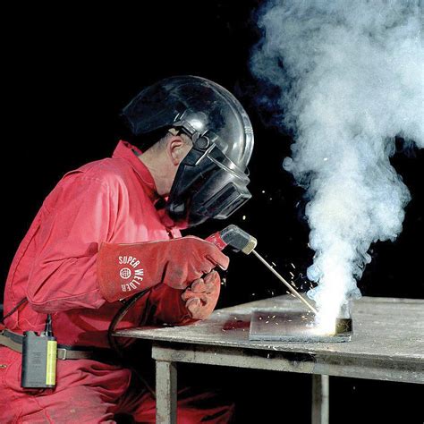 Welding Fumes Exposure Testing By Crown Copyright Health Safety