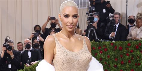 Ripley S Kim Kardashian Deny Damage To Marilyn Monroe Dress Popsugar