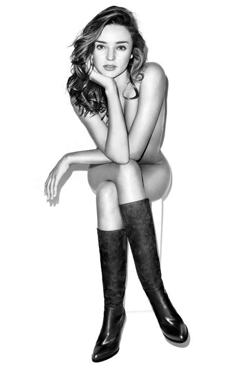 Chung Thục Quyên tung ảnh nude giống hệt ảnh cũ của Miranda Kerr