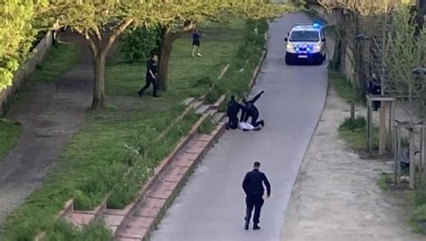 Attaque au couteau à Bordeaux les terribles images de l assaillant s