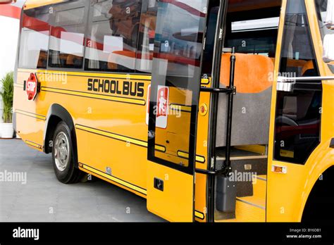 School Bus School Bus Hi Res Stock Photography And Images Alamy