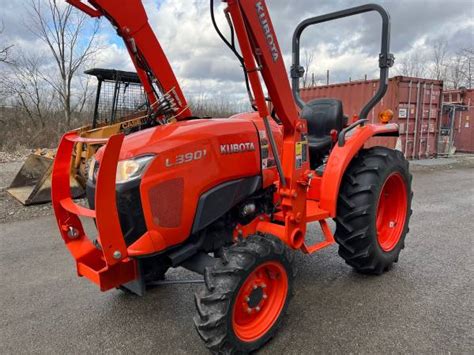 2020 Kubota L3901 Tractor Loader Only 100 Hrs With Warranty 22 900