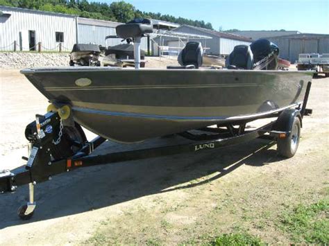 Lund Pro Guide 1775 Tiller Boats For Sale