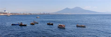 Cum ajungi de la aeroportul din Napoli în oraș Ciao Italia