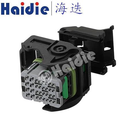 China Pin Female Cable Connector Manufacturers