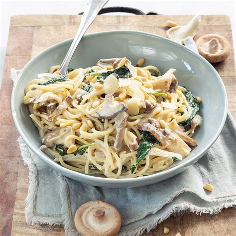 Pasta Met Paddenstoelen En Champignons In Roomsaus Leuke Recepten