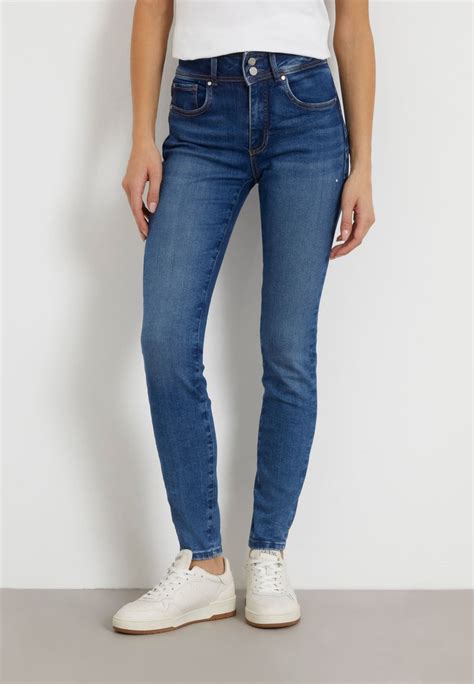 Guess Mit Mittelhohem Bund Jeans Slim Fit Blau Zalando At