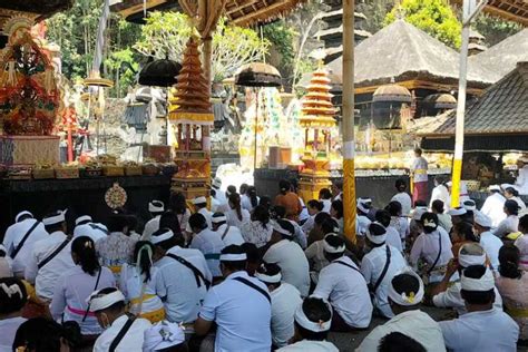 Karya Ngusaba Kapat Di Pura Hulundanu Batur Nyejer Hingga 5 Oktober