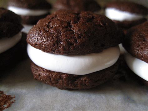 Classic Chocolate Whoopie Pies With Marshmallow Filling