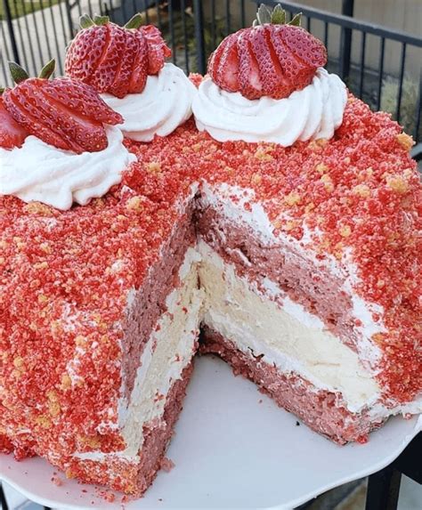 Keto Epic Strawberry Crunch Cheesecake Low Carb Diet Keto