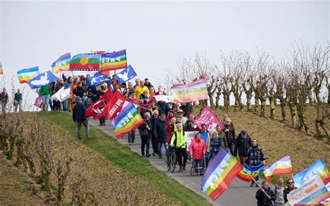 Fliegerhorst B Chel Senioren Gruppe Wegen Protest Angeklagt