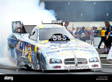 Jack Beckman In The Valvolinemts Dodge Charger During The Elimination