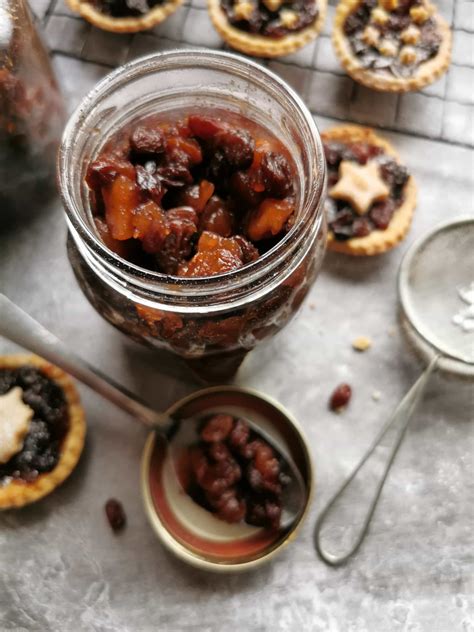 This Easy Homemade Mincemeat Recipe Is Packed Full Of Cooking Apples