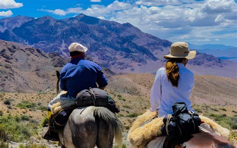 Andes Travesías Cabalgata con Campamento por la Cordillera de Los Andes