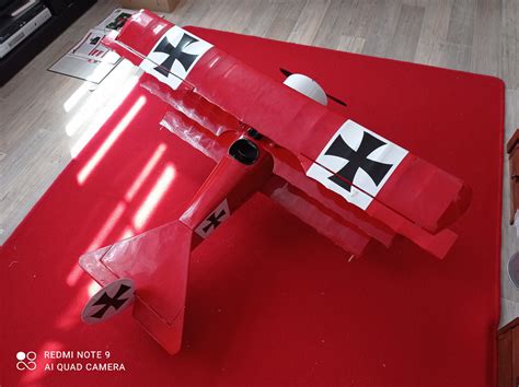 De Agostini Der Rote Baron Fokker DR 1 Fertiges Modell 1 6 EBay