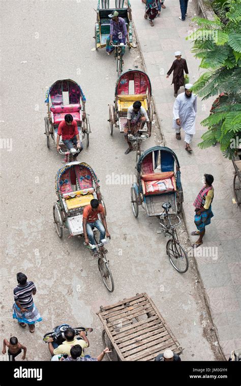 Rickshaw Traffic Dhaka Bangladesh Hi Res Stock Photography And Images