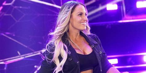 Trish Stratus Returns to WWE, Faces Charlotte Flair at SummerSlam