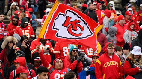 Kansas City Chiefs Parade Live Image To U