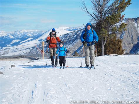 Mammoth Hot Springs – A Family Adventure