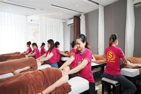 3 địa Chỉ Học Nghề Massage Bấm Huyệt ở Tại Huế Uy Tín Nhất