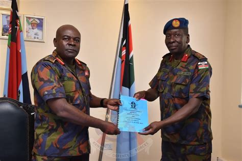 KENYA AIR FORCE FORMATION COMMANDERS SIGN PERFORMANCE CONTRACTS ...