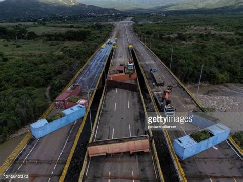 8,643 Venezuela Colombia Border Stock Photos, High-Res Pictures, and ...