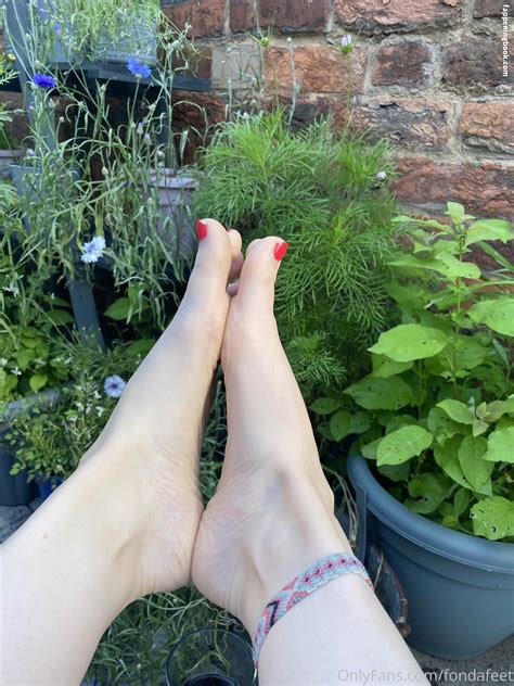 Fondafeet Nude OnlyFans Leaks Fappening FappeningBook