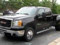 2007 GMC Sierra 3500HD III GMT900 Crew Cab Long Box Ficha técnica