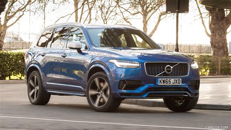 2016 Volvo XC90 T8 Twin Engine Plug-in-Hybrid R-Design | Front