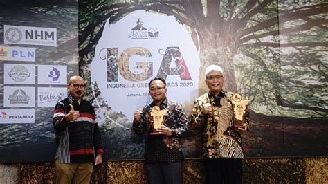 Galeri Foto Indonesia Green Awards La Tofi Csr Guru