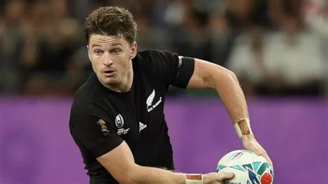 Beauden Barrett Commits To All Blacks Until 2027 Rugby